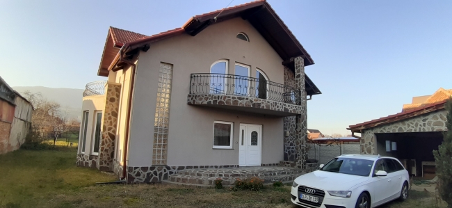 Exclusiv! Vindem casa noua Codlea